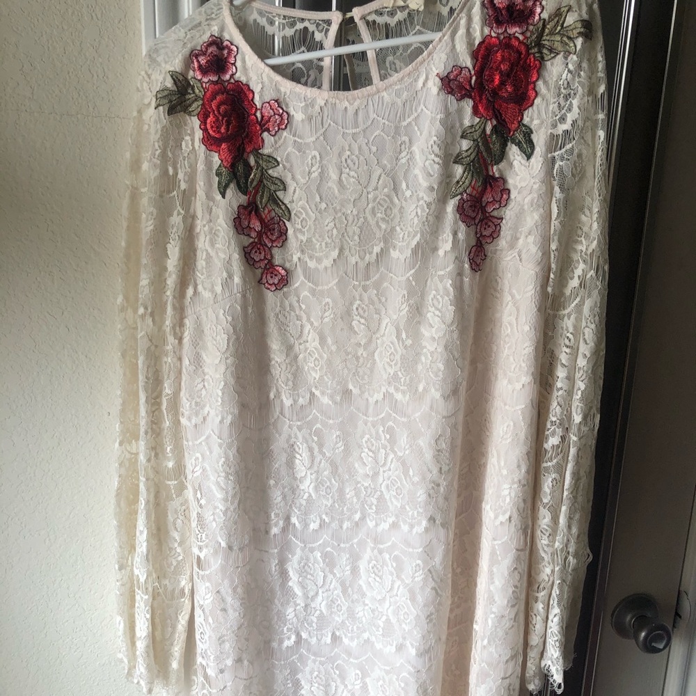 White Lace Dress with Sleeves